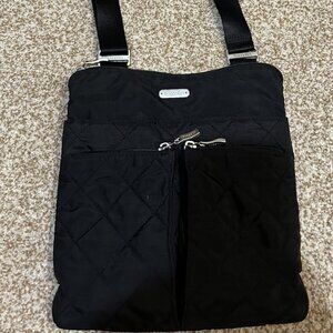 Baggallini Crossbody Bag - Black - Quilted